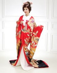 trang phục Uchikake Nhật Bản