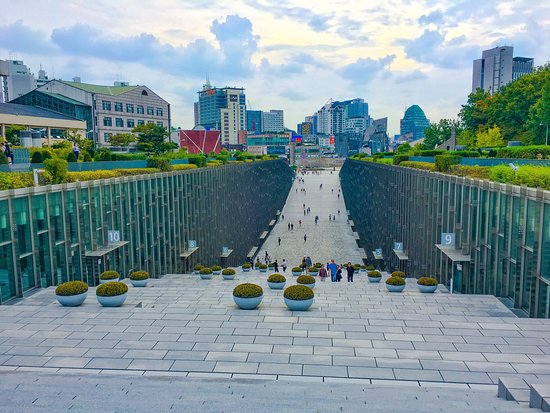 Trường nữ sinh Ewha Hàn Quốc